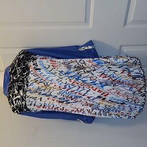 John Mark pleated tab sleeves Top size Medium Color Collage Words NWT